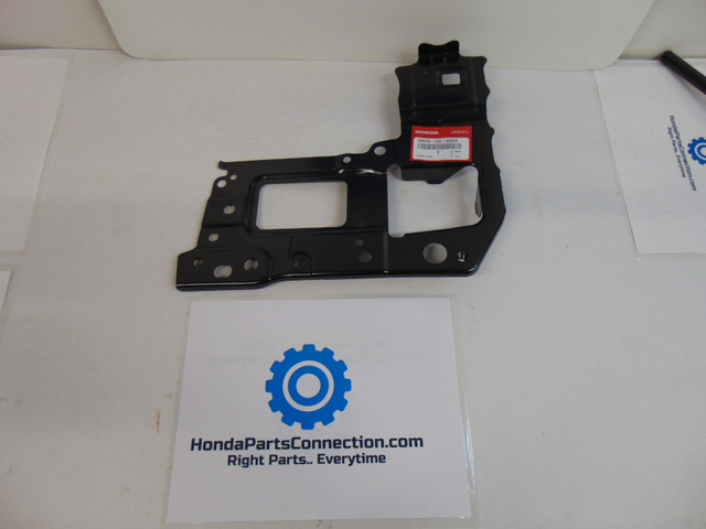 60919-T20-305ZZ - 2022-2025 Honda - End Plate | Honda Parts Cheap