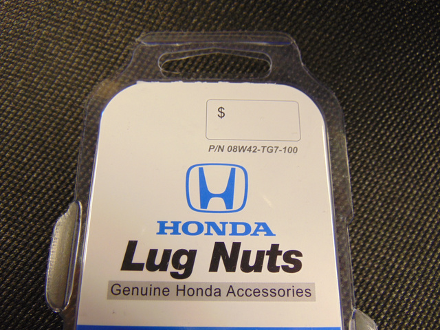 8W42TG7100 - Wheels: 2019-2023 Honda Wheel 4 Black Lug Nuts Per Package Pilot Passport Ridgeline Civic for Honda: Civic, Passport, Pilot, Ridgeline Image
