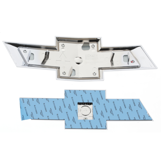 86539812 - Exterior: Bow-Tie Emblems, Black (For Left, Rst for GM Image