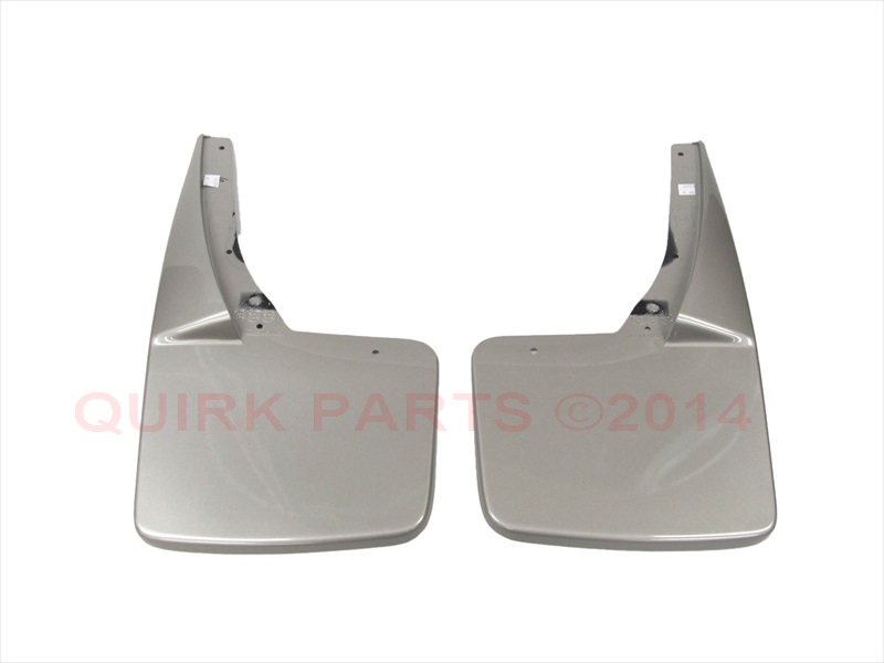 19165823 - Exterior: Mud Guard for Cadillac: Escalade ESV | Chevrolet: Avalanche, Suburban 1500, Suburban 2500, Tahoe | GMC: Yukon, Yukon XL 1500, Yukon XL 2500 Image