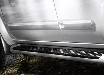 999G2BRK12K2 - Serviceable Components: Body Side Moldings, Right-Hand (Long Bed Only) for Nissan: Frontier Image