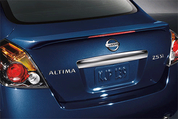 999J1UX01A - Exterior: Rear Decklid Spoiler (Rap - Ocean Gray) for Nissan: Altima Image