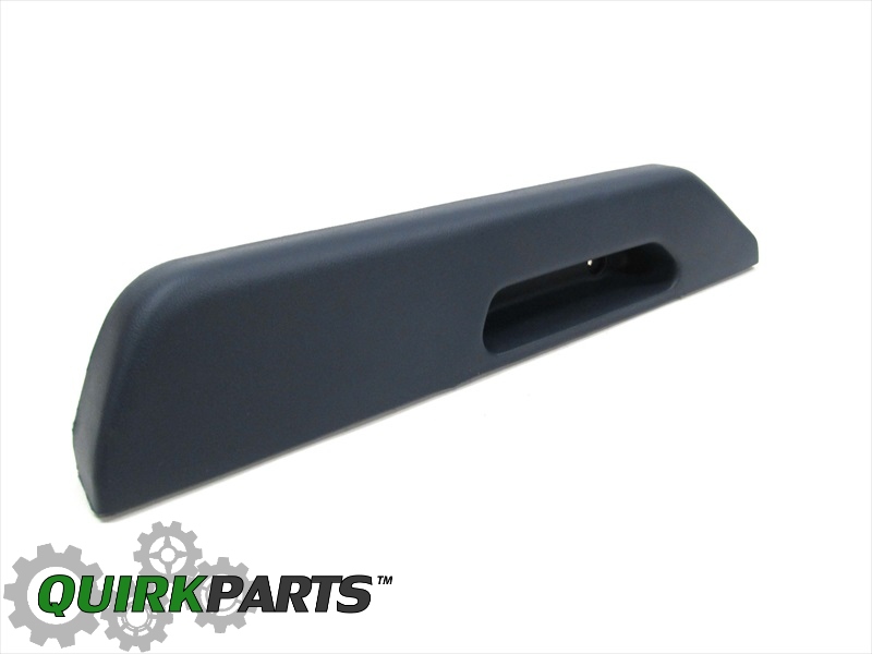 15546488 - Body: Armrest for Chevrolet: C1500, C2500, C3500, K1500 Pickup, K2500 Pickup, K3500 Pickup | GMC: C1500 Pickup, C2500 Pickup, C3500 Pickup, K1500 Pickup, K2500 Pickup, K3500 Pickup Image