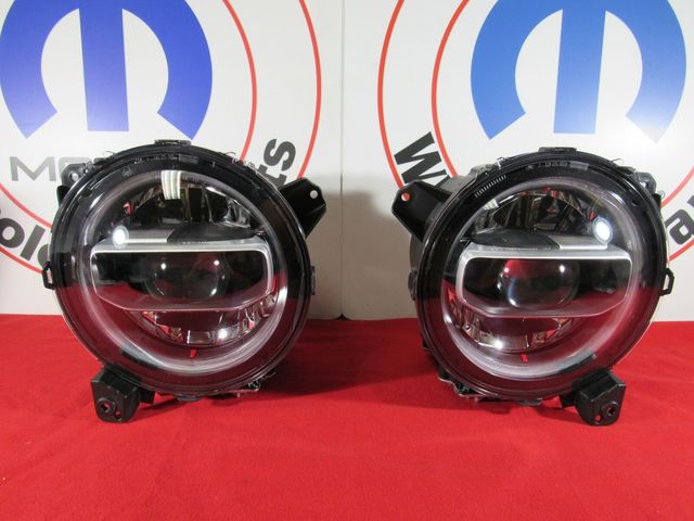 82219141AA - Lighting &amp; Electrical Accessories: Led Headlamps for Jeep: Gladiator, Wrangler Image