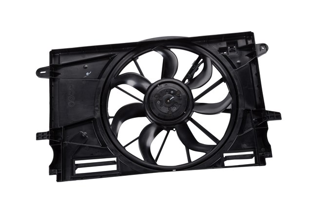 2017-2019 Chevrolet Cruze Engine Cooling Fan Assembly with Shroud ...