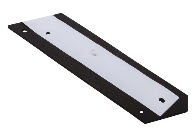 Horn And Bracket - Mopar (68297891AC)