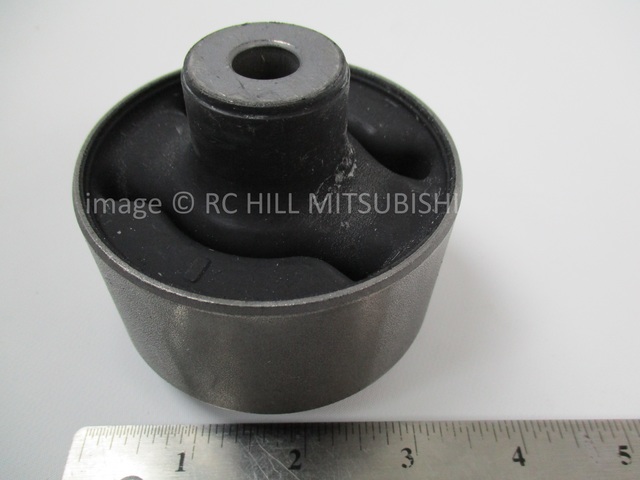 thumbnail image 2 of Karlmann Rear Track Trailing Control Arm Bush Kit For Mitsubishi Outlander 2003-2012 – Stainless Steel, AWB499 2 of 3