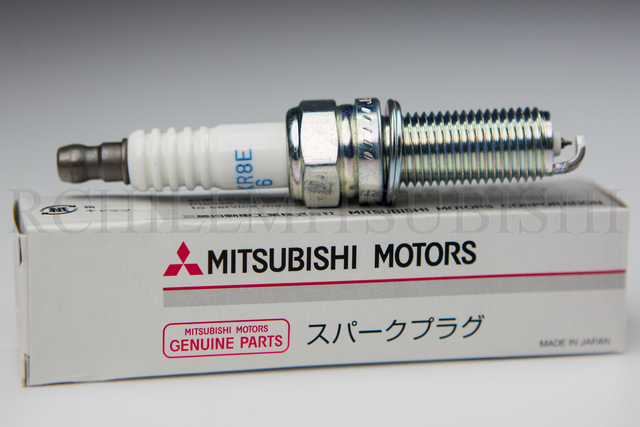 2008-2010 Mitsubishi Lancer Spark Plug 1822A021 | Mitsubishi