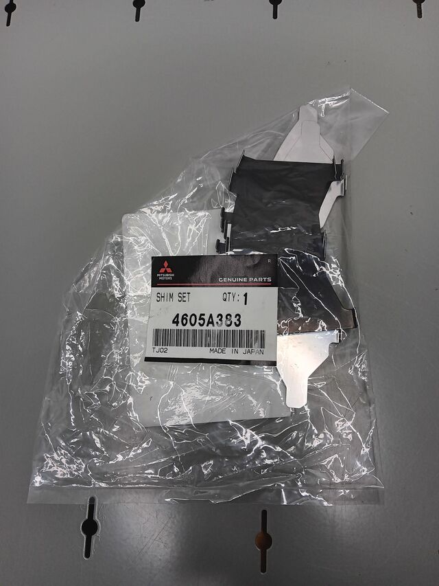 2007-2025 Mitsubishi Brake Pads Shim 4605A383 | Mitsubishi Parts
