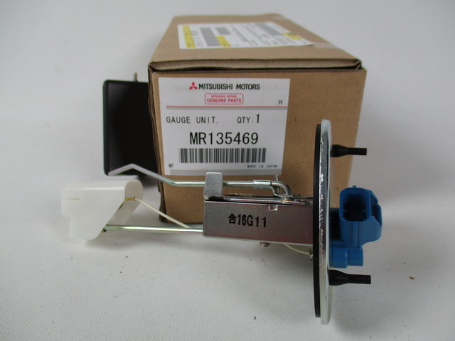 1997-2002 Mitsubishi Mirage Fuel Gauge Sending Unit MR135469