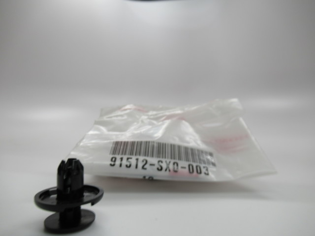91512SX0003 - Body: Fender Liner Retainer Clip for Acura Image