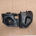 DGH9500T0 - Body: Side Retainer for Mazda Image
