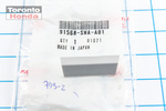 91568SWAA01 - Body: Upper Seal Retainer for Honda: CR-V, Fit Image