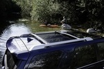 PT27889100 - : Roof Rack - Cross Bars for Toyota Image