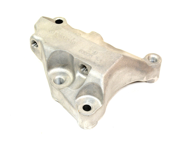 68136835AB - 3.2L Gas; Engine: Engine Mount Bracket, Right Side for Mopar Image