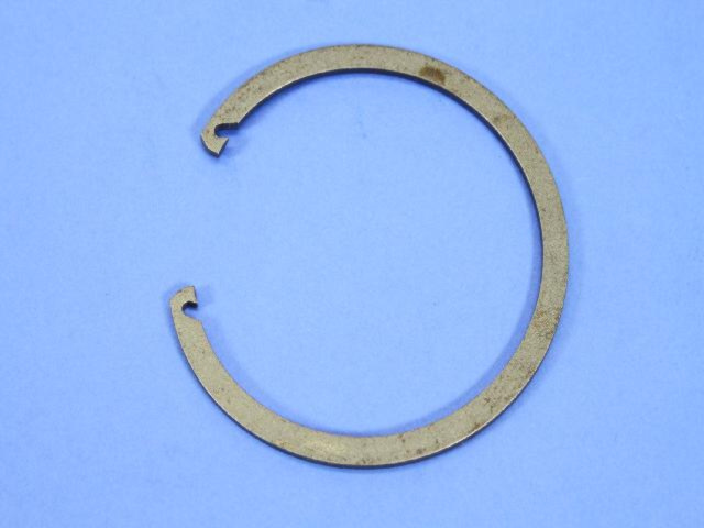 5072306AB - Transfer Case and Power Transfer Unit: Snap Ring for Dodge: Durango | Jeep: Grand Cherokee, Grand Cherokee WK, Liberty Image