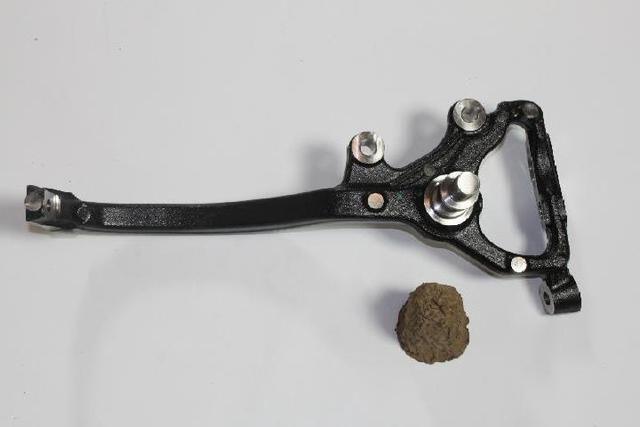 5039027AE - Front Suspension &amp; Drive: Front Knuckle, Right for Chrysler: 300 | Dodge: Challenger, Charger Image