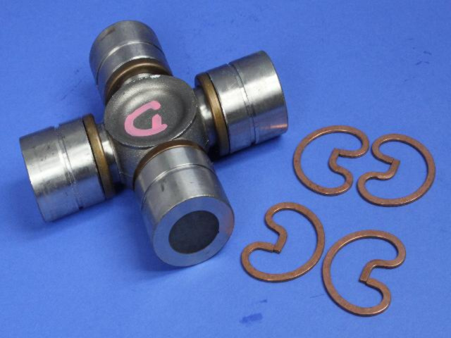 5102157AE - Propeller Shafts and U-Joints: U-joint Kit for Dodge: Ram 2500, Ram 3500 | Ram: 1500, 2500, 3500 Image