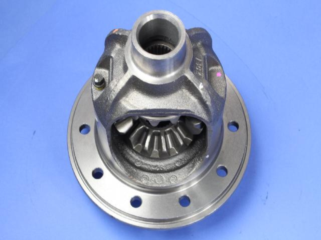 52114574AA - Rear Axle: Differential Case for Chrysler: Aspen | Dodge: Dakota, Durango, Nitro | Jeep: Cherokee, Commander, Grand Cherokee, Liberty | Ram: Dakota Image