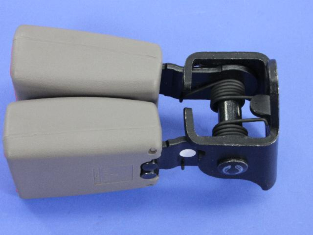 5GE491L5AE - Interior Trim: Two Buckles Seat Belt for Jeep: Liberty Image