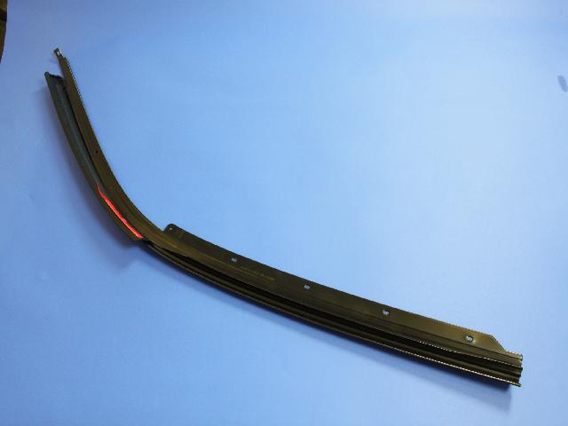 55360688AC - Exterior Ornamentation: A-pillar Molding, Right for Jeep: Liberty Image