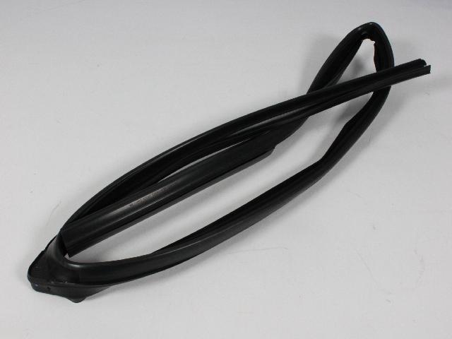 2009-2026 Mopar Glass Run Seal, Right 55112366AI | My Mopar Parts