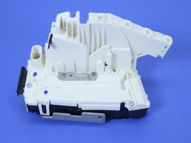 4589918AE - Doors, Door Mirrors and Related Parts: Rear Door Latch, Right for Chrysler: 300 | Dodge: Journey | Jeep: Cherokee Image