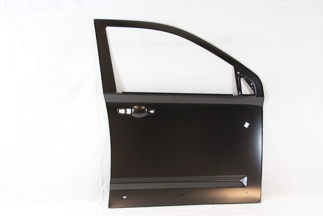 68079281AA - Doors, Door Mirrors and Related Parts: Front Door Outer Panel, Left for Jeep: Compass Image