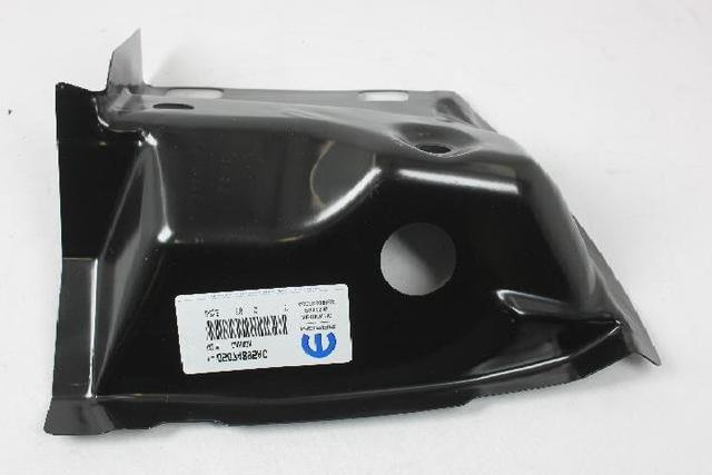 5074894AC - Body Sheet Metal Except Doors: Taillamp Mounting Panel, Right for Jeep: Compass Image