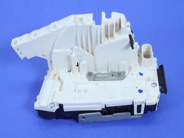 4589917AE - Doors, Door Mirrors and Related Parts: Rear Door Latch, Left for Chrysler: 300 | Dodge: Journey | Jeep: Cherokee Image