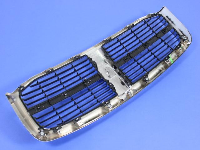 55077767AF - Cooling: Radiator Grille for Dodge: Ram 1500, Ram 2500, Ram 3500 Image