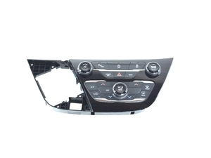 2017 Chrysler Pacifica Vehicle Feature Controls Center Stack 68238886AE ...