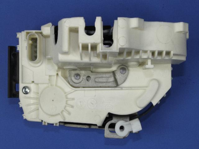 4589924AH - Doors, Door Mirrors and Related Parts: Front Door Latch, Right for Dodge: Durango | Jeep: Grand Cherokee, Grand Cherokee WK Image