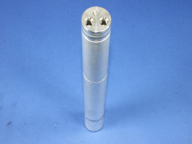 68013634AA - Cooling: Receiver Drier for Dodge: Sprinter 2500, Sprinter 3500 Image