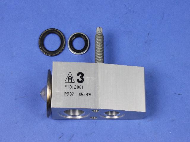 68029727AA - Air Conditioners and Heaters: A/c Expansion Valve for Chrysler: Town &amp; Country | Dodge: Grand Caravan | Ram: C/V Image