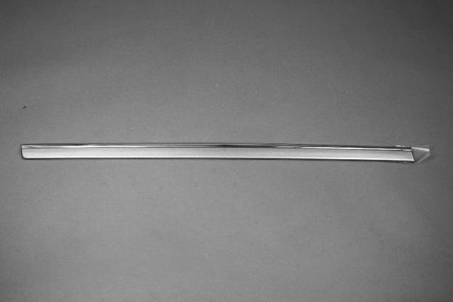 WG20SW1AC - Exterior Ornamentation: Rear Door Molding, Right for Chrysler: 300 | Dodge: Charger, Magnum Image