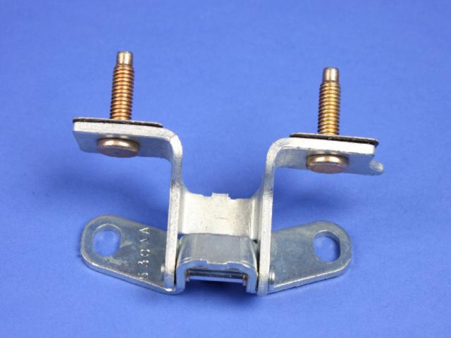 4589530AA - Doors, Door Mirrors and Related Parts: Liftgate Hinge, Right for Dodge: Caliber | Jeep: Compass Image