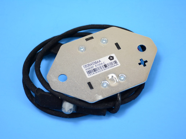 5064338AA - Electrical: Global Positioning Antenna for Chrysler: 200, Sebring | Dodge: Avenger Image