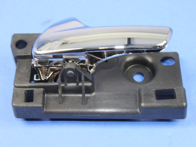 68079303AB - Doors, Door Mirrors and Related Parts: Door Interior Handle, Left for Dodge: Durango | Jeep: Grand Cherokee, Grand Cherokee WK Image