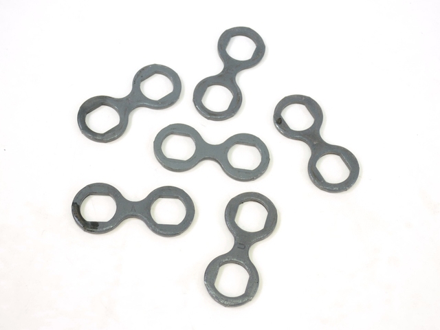 4892450AA - 3.3L Gas; Engine: Tappet Aligning Yoke for Chrysler: Pacifica, Town &amp; Country | Dodge: Grand Caravan | Jeep: Wrangler Image