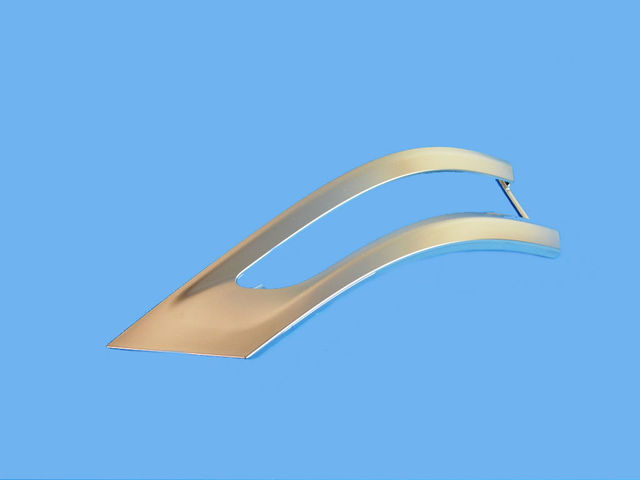 68293130AA - Electrical: Tail Lamp Bezel Kit, Left for Jeep: Grand Cherokee, Grand Cherokee WK Image