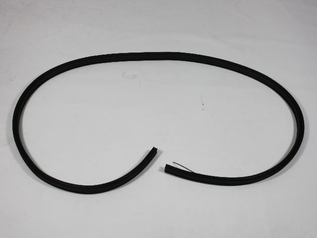 68184800AB - Body Sheet Metal Except Doors: Liftgate Opening Weatherstrip for Jeep: Compass Image