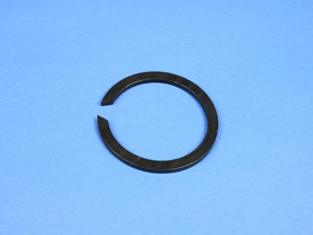 3821558 - Transfer Case Model 231 [DHN]: Snap Ring for Chrysler: Aspen | Dodge: Dakota, Durango, Nitro, Ram 1500, Ram 2500, Ram 3500 | Jeep: Cherokee, Commander, Gladiator, Grand Cherokee, Liberty, Wrangler, Wrangler JK | Ram: 1500, Dakota Image