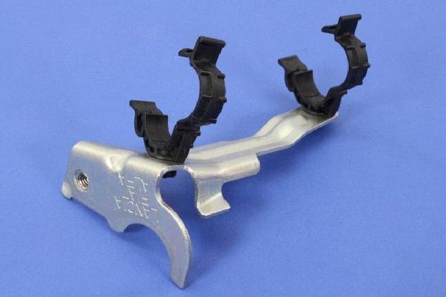 68201216AA - C635; 6-Speed; Manual Transaxle: Gearshift Bracket for Fiat: 500L, 500X | Jeep: Renegade Image