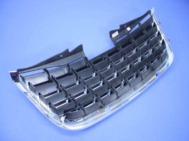 5113127AA - Exterior Ornamentation: Radiator Grille for Chrysler: Town &amp; Country Image