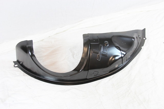 68070804AB - Body Sheet Metal Except Doors: Rear Inner Wheelhouse, Right for Dodge: Durango | Jeep: Grand Cherokee, Grand Cherokee WK Image