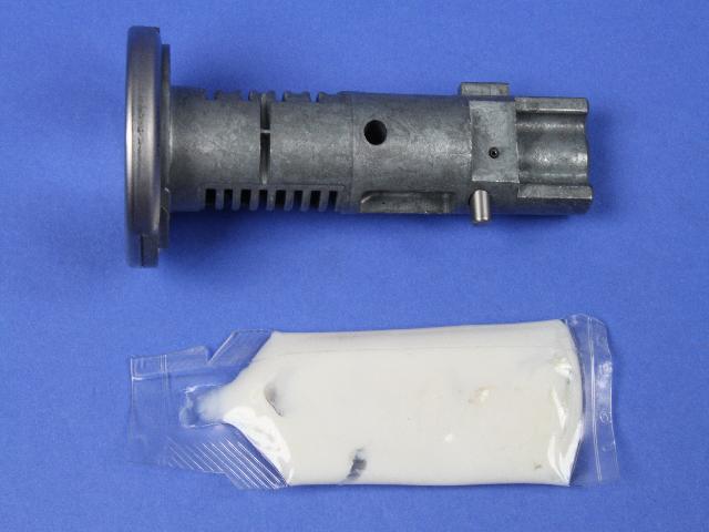 5179511AA - Steering: Ignition Lock Cylinder for Chrysler: 200, PT Cruiser, Sebring | Dodge: Avenger, Caliber, Nitro | Jeep: Compass, Liberty, Patriot, Wrangler, Wrangler JK Image