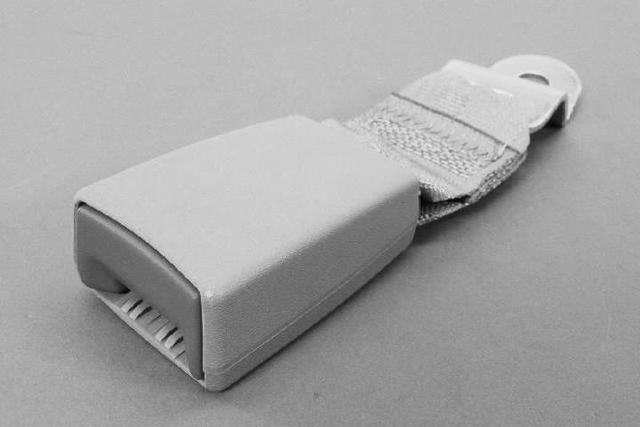 ZV901T1AA - Restraints: Inner Seat Belt, Right for Chrysler: Town &amp; Country | Dodge: Grand Caravan Image