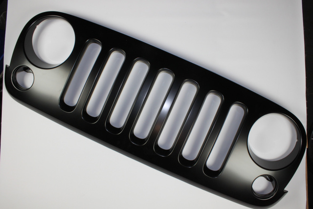 68046306AC - Exterior Ornamentation: Radiator Grille for Mopar Image