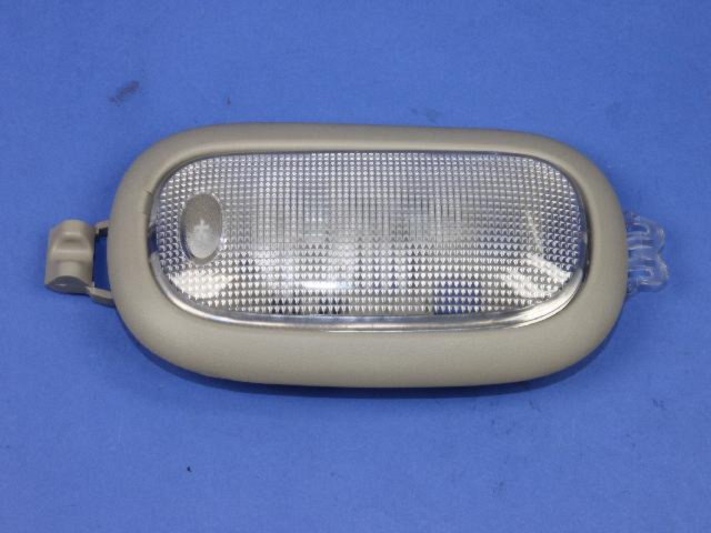 5JG58BD1AD - Interior Trim: Dome Lamp for Chrysler: Pacifica | Dodge: Dakota, Durango, Ram 1500, Ram 2500, Ram 3500 | Jeep: Commander, Liberty | Ram: 1500, 1500 Classic, 2500, 3500 Image